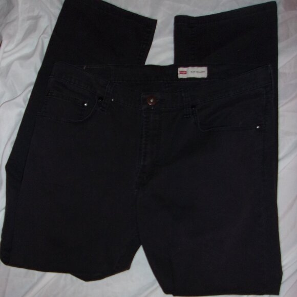 wrangler black slim straight size 36 x 30  jeans pants preowned - Picture 1 of 6
